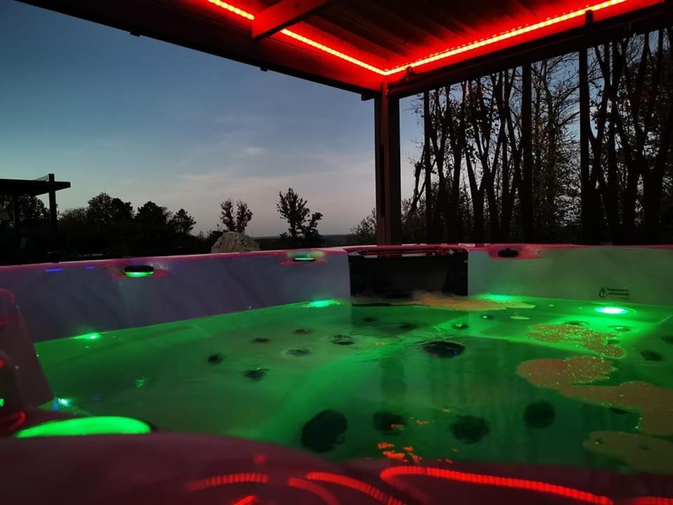 "Notre Bastide" Maison Et Table D'Hotes Traditionnelle Et Vegetarienne, Piscine, Jacuzzi, Clim, , A 5 Mn De Sarlat Marcillac-Saint-Quentin Eksteriør bilde